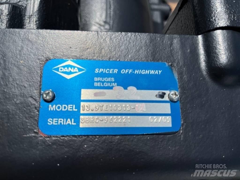  DANA 13.9TE10313-32 트랜스미션