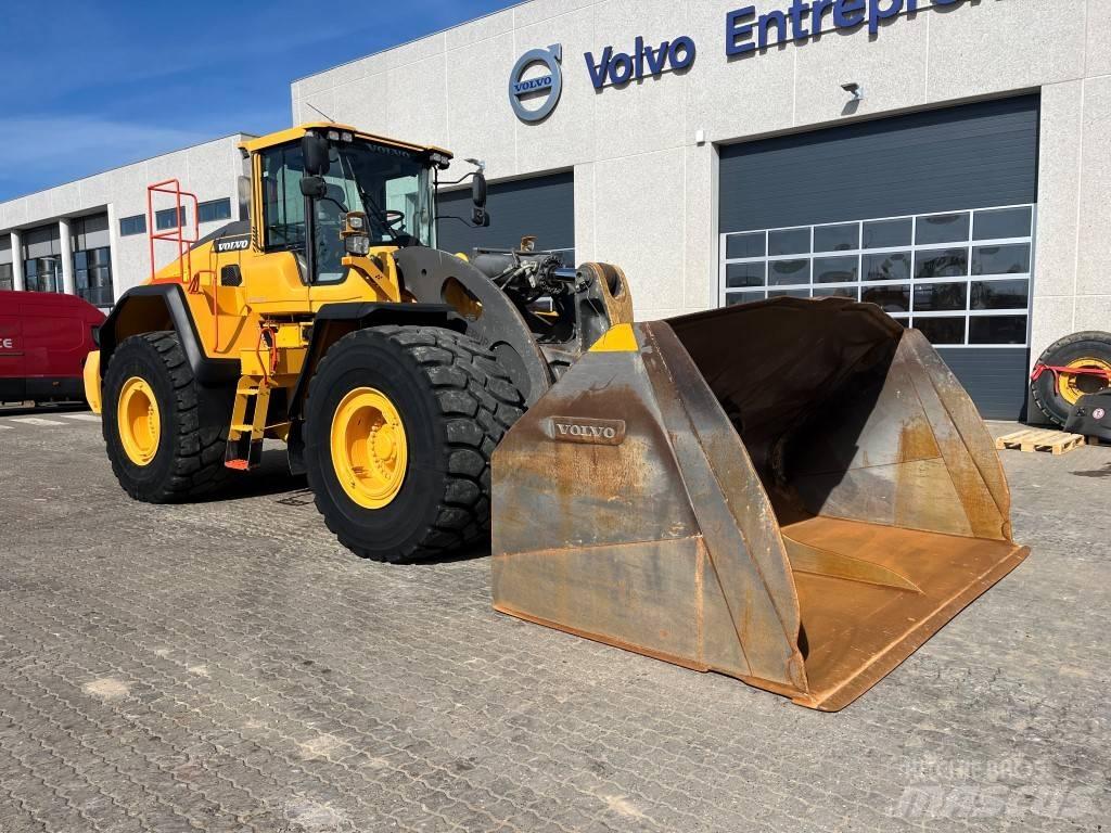 Volvo L260H  휠로우더