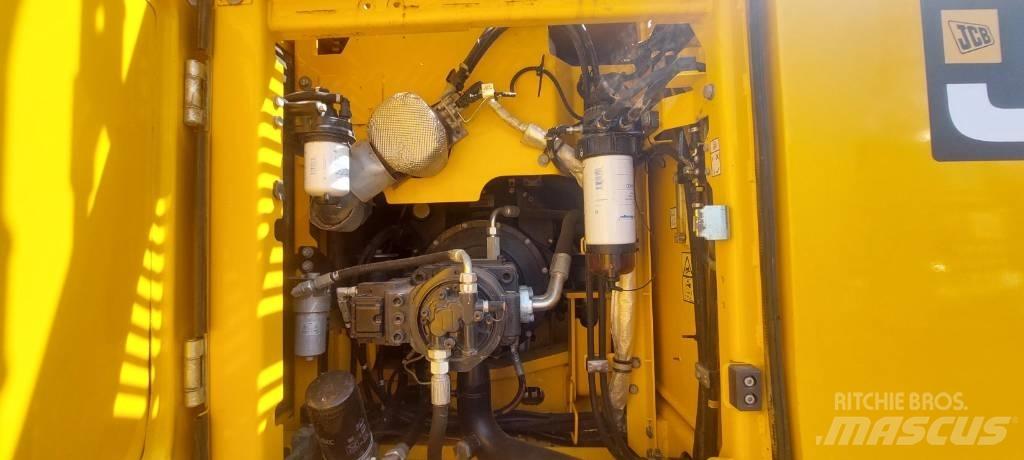 JCB JS 220 X 대형 굴삭기 29톤 이상