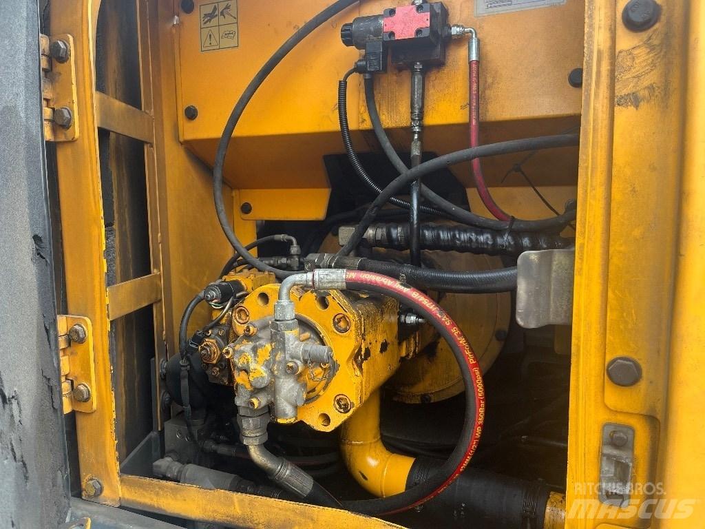 Hyundai 140LC-7A 대형 굴삭기 29톤 이상