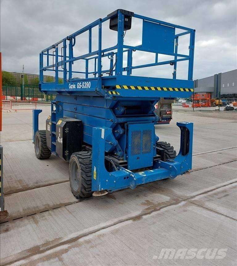 Genie GS 5390 RT 가위형 리프트