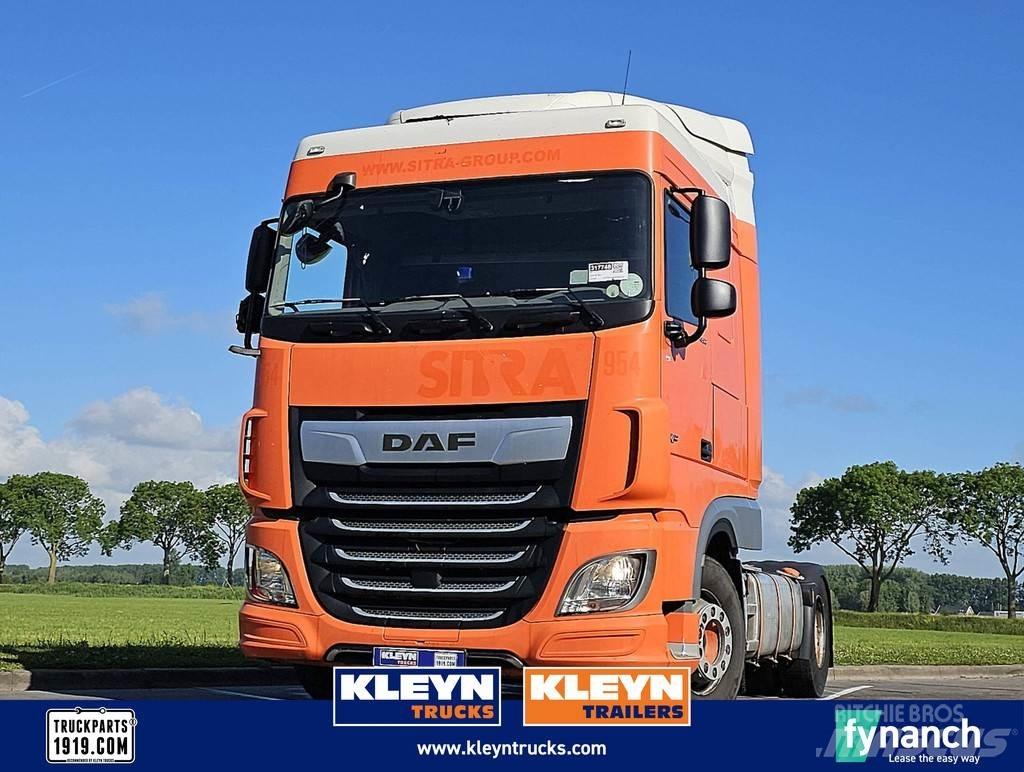 DAF XF 450 트랙터 유닛