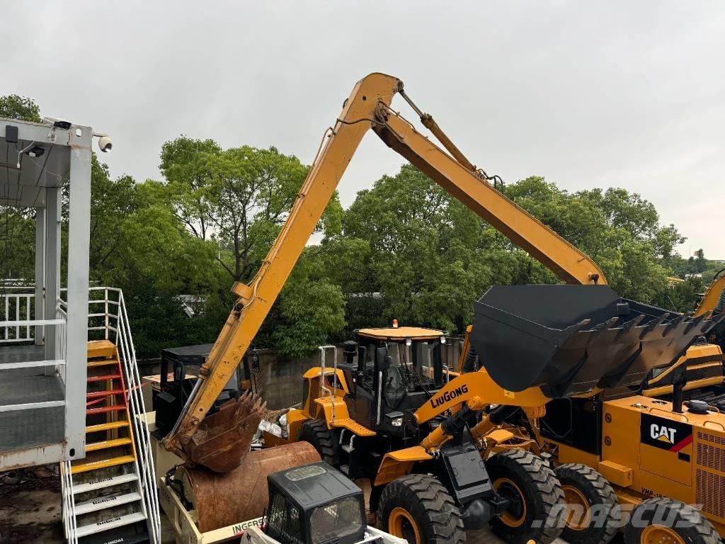CAT 320 B 수륙양용 굴삭기