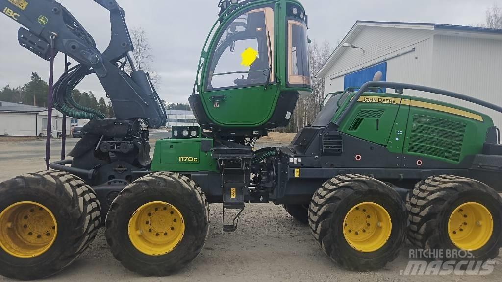 John Deere 1170 G 원목 하베스터
