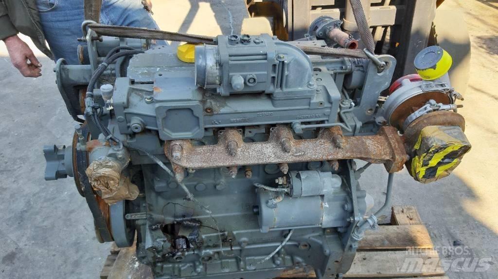 Deutz 2012 엔진