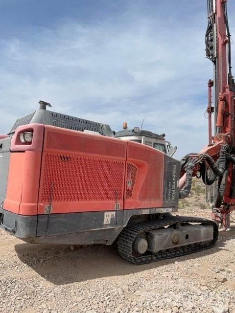 Tamrock PANTERA 1500 도로 굴착기