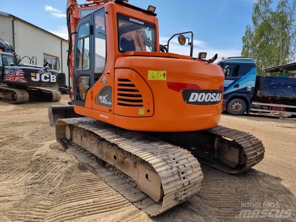 Doosan DX 140 LC-3 대형 굴삭기 29톤 이상