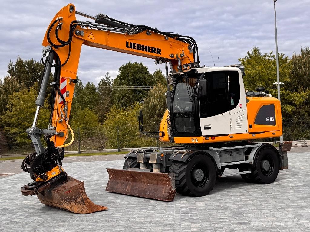 Liebherr A 916  휠 굴삭기