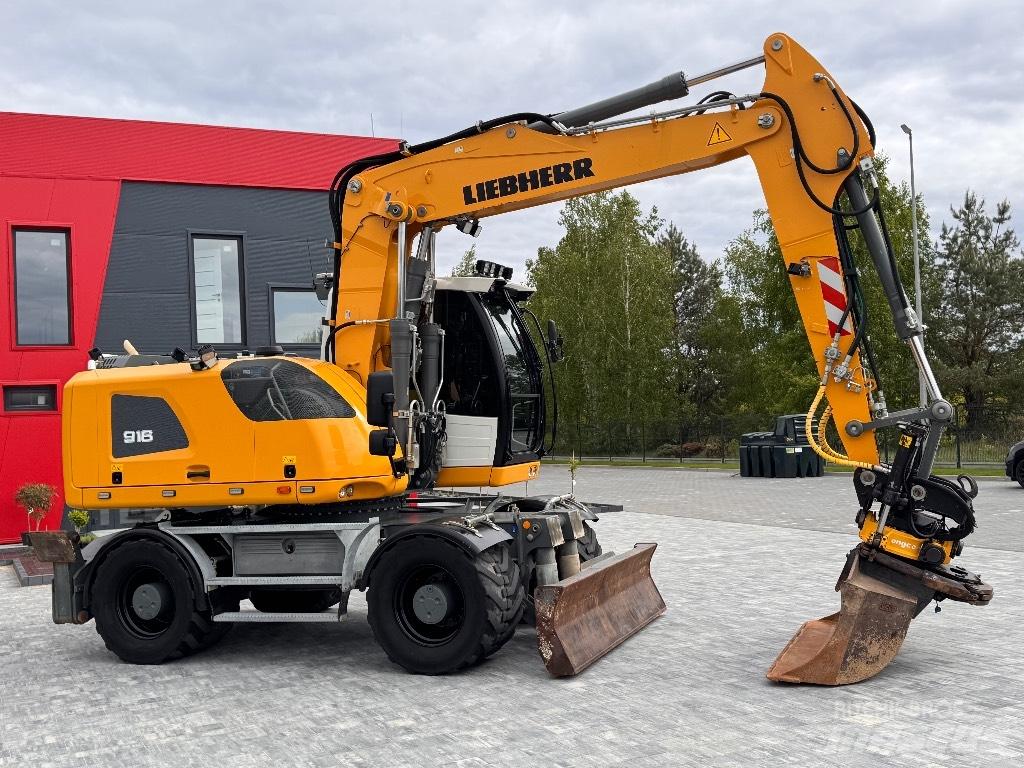 Liebherr A 916  휠 굴삭기