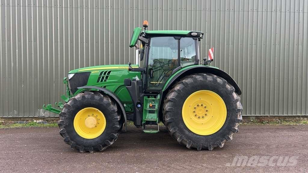 John Deere 6215R 트랙터