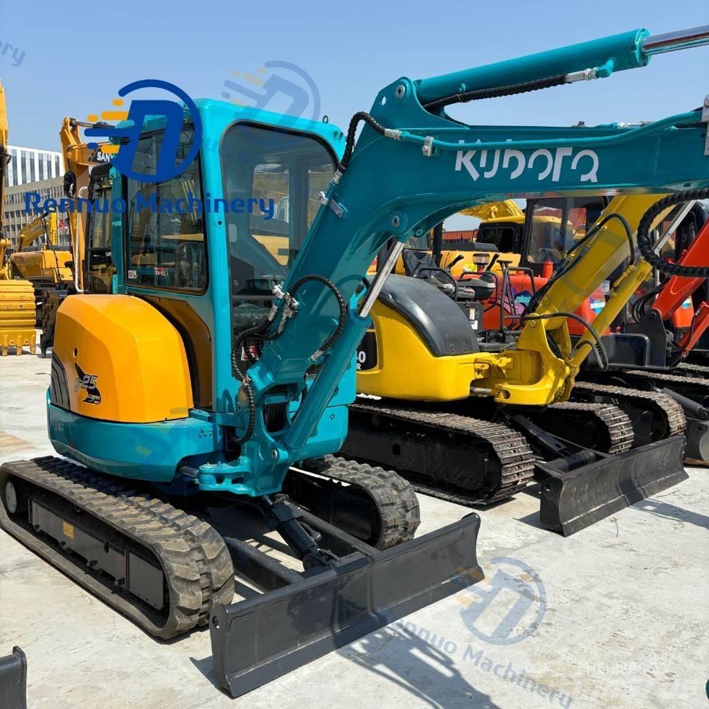 Kubota U 20 소형 굴삭기 7톤 미만