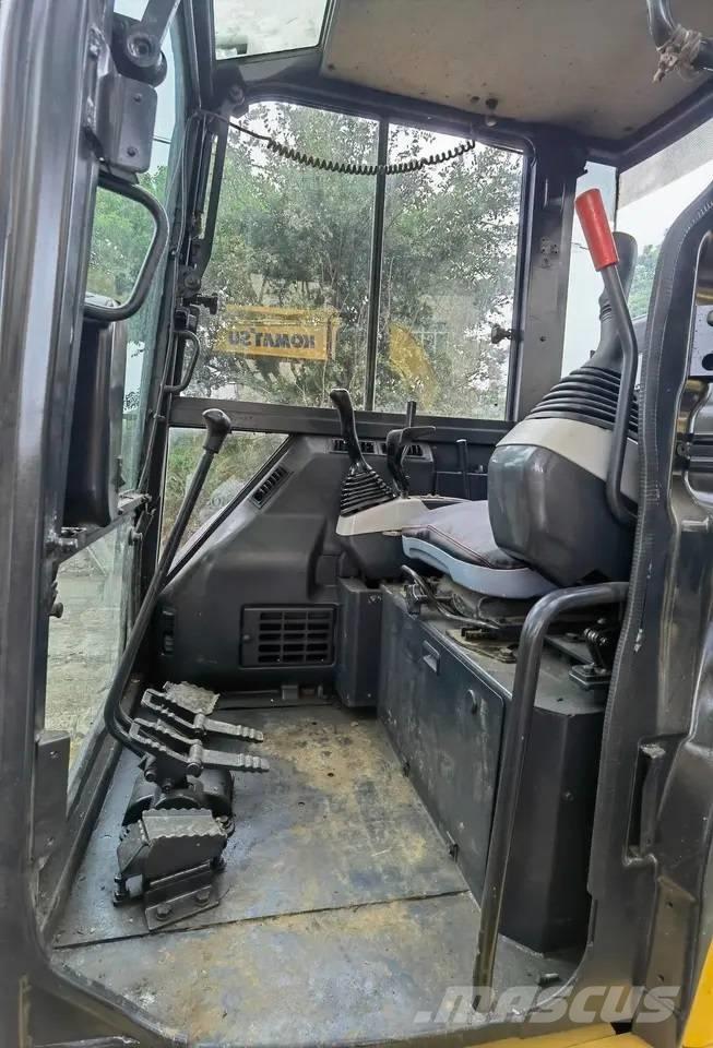 Komatsu PC35 소형 굴삭기 7톤 미만