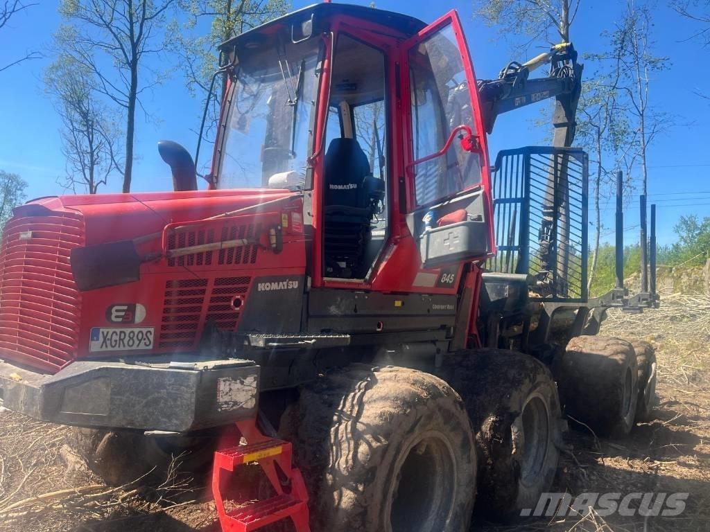 Komatsu 845 원목 포워더