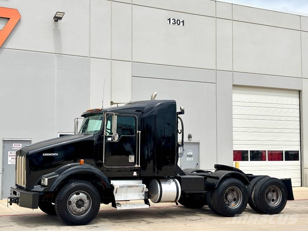 Kenworth T 800 트랙터 유닛