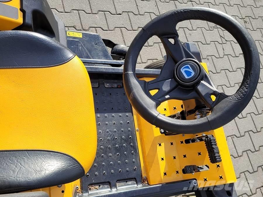 Cub Cadet ZX3 122 탑승형 잔디깎기