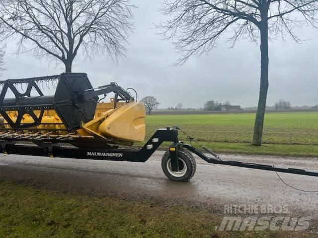 New Holland CR 9090 콤바인 수확기