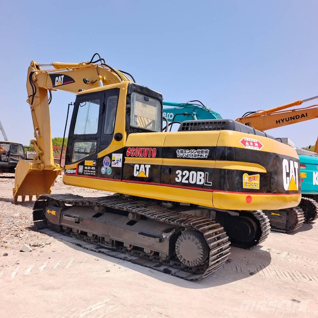 CAT 320 BL 대형 굴삭기 29톤 이상
