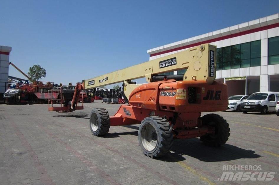 JLG M 600 JP 관절형 전동이동 리프트