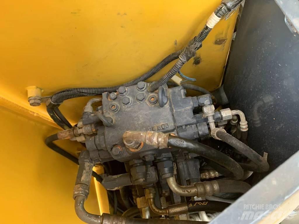 Komatsu PC 56 소형 굴삭기 7톤 미만