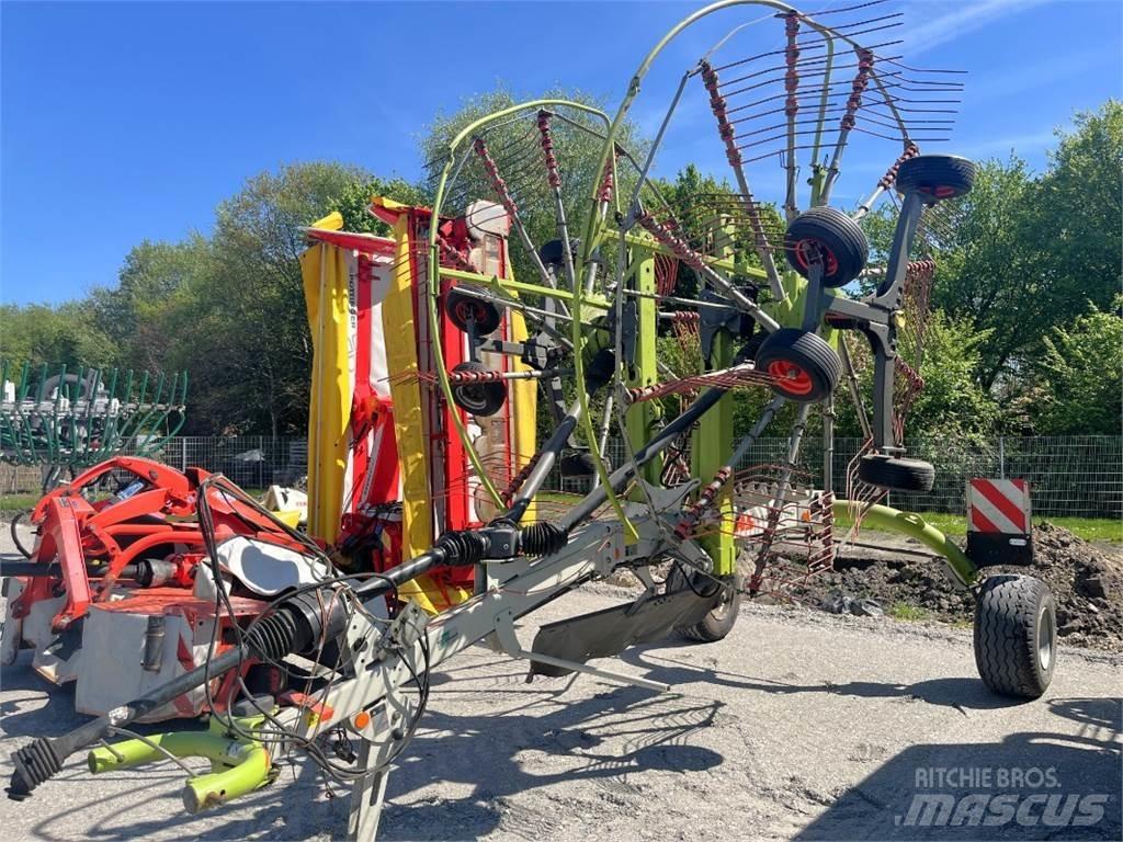 CLAAS LINER 2700 수확기