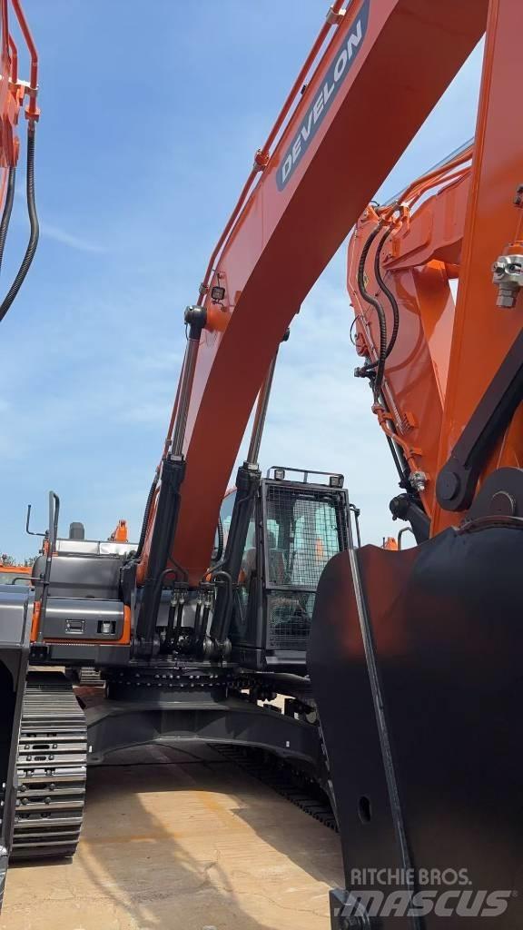 Develon DX 360LCA-7B 대형 굴삭기 29톤 이상