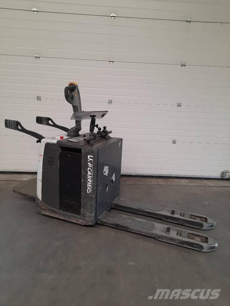UniCarriers PMR200 로우 리프터(승강대 포함)