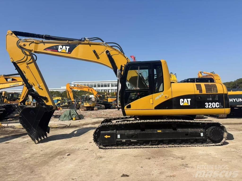 CAT 320 C L 대형 굴삭기 29톤 이상