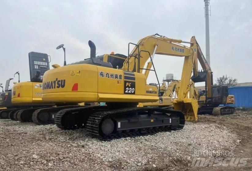 Komatsu 220-8K 대형 굴삭기 29톤 이상