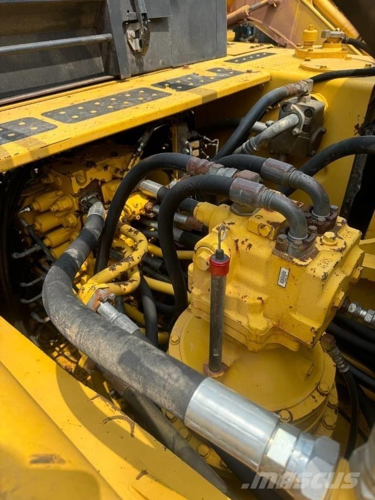 Komatsu PC 400-8 대형 굴삭기 29톤 이상