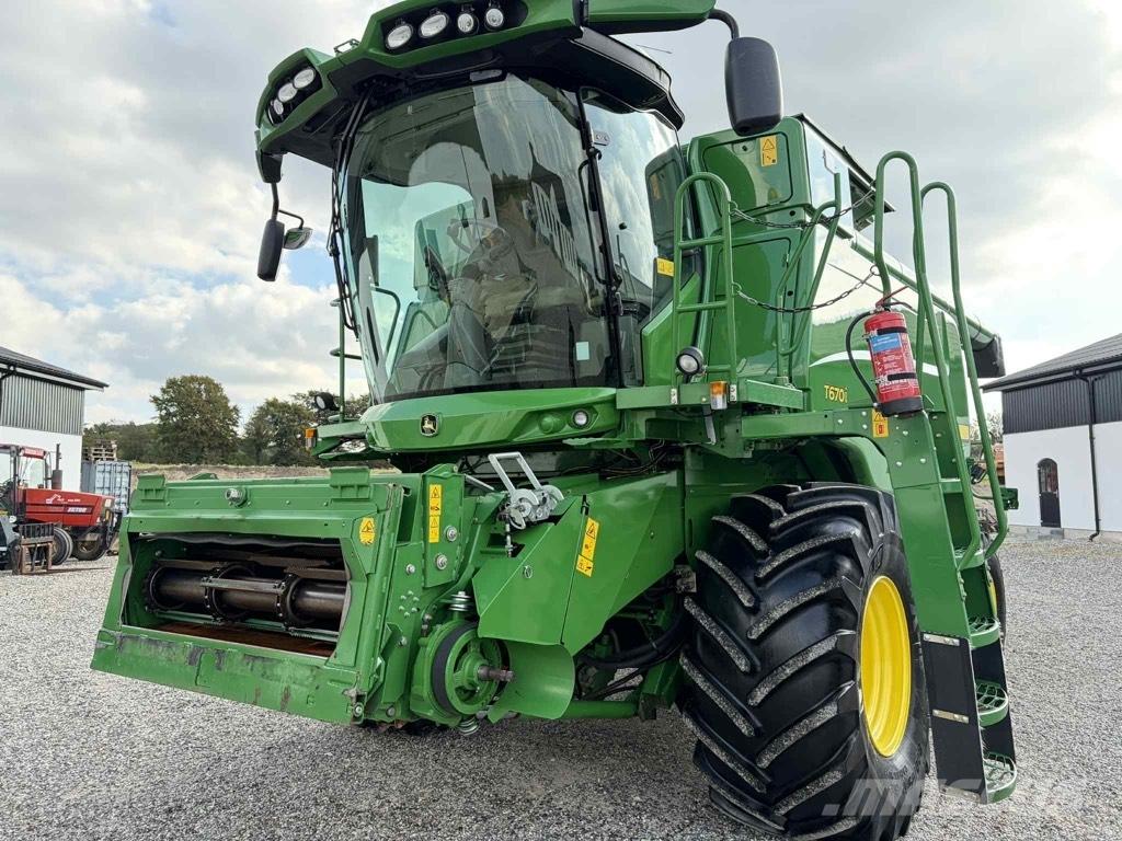 John Deere T 670 i 콤바인 수확기