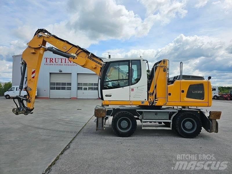 Liebherr LH 22 M 폐기물/산업 처리기