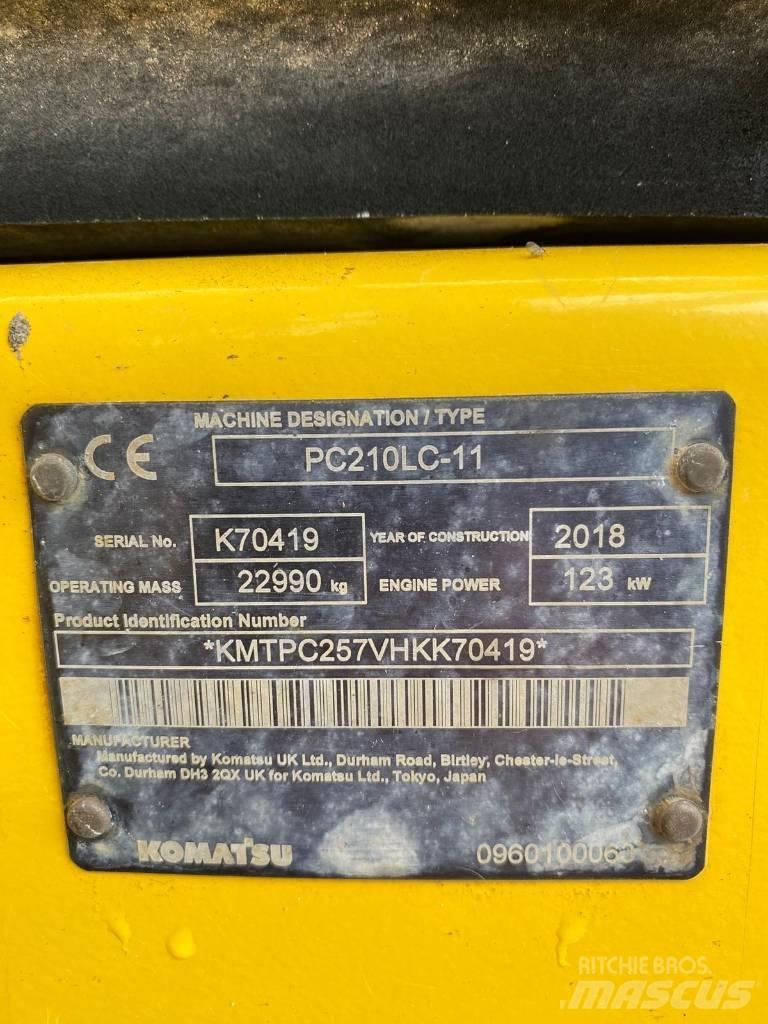 Komatsu PC 210 LC 대형 굴삭기 29톤 이상