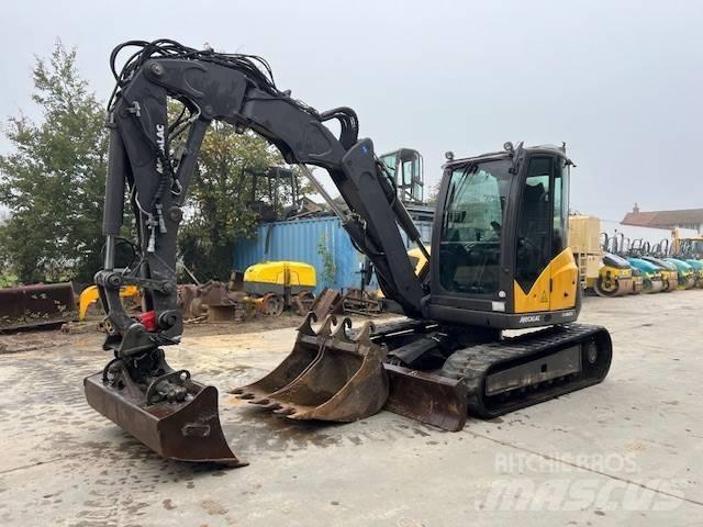 Mecalac 8 M CR 중형굴삭기 7톤-28톤
