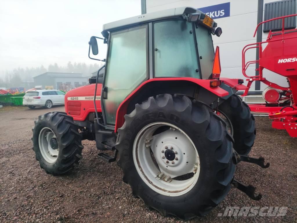 Massey Ferguson 4245 트랙터