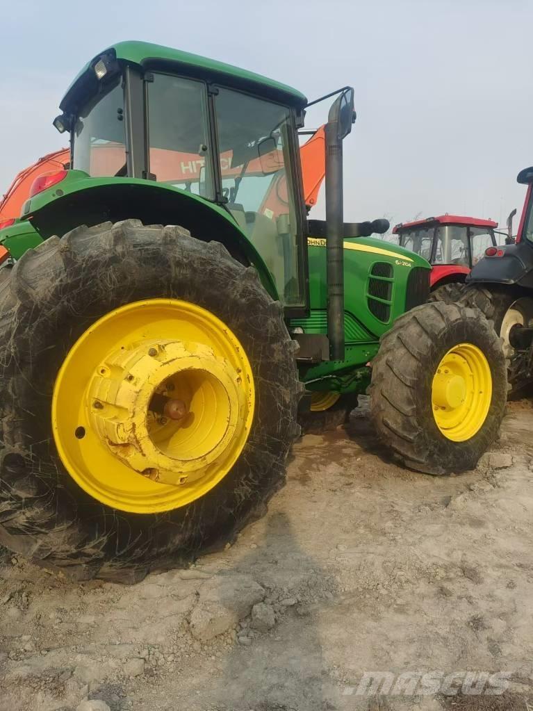 John Deere 6J-2104 트랙터