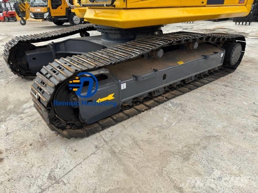 Komatsu PC 300 대형 굴삭기 29톤 이상
