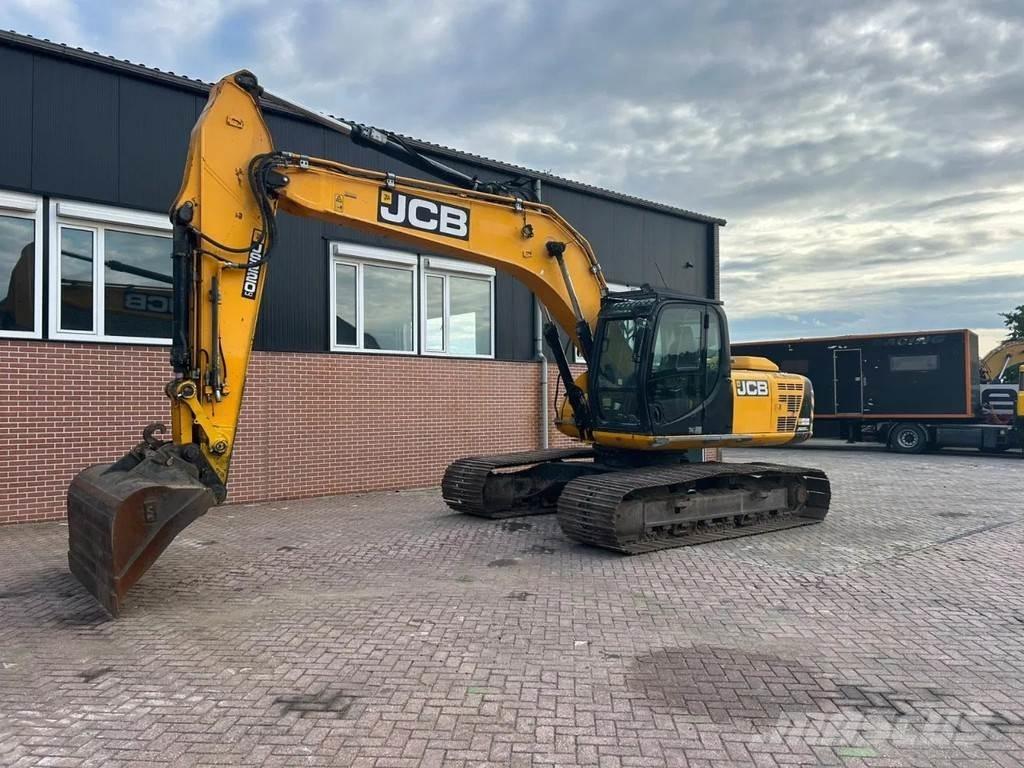 JCB JS220LC 대형 굴삭기 29톤 이상