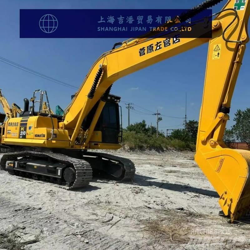 Komatsu PC 210 대형 굴삭기 29톤 이상