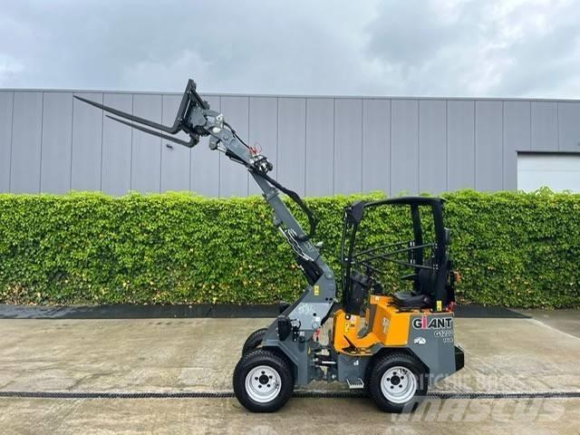 GiANT G 1200 TELE  휠로우더