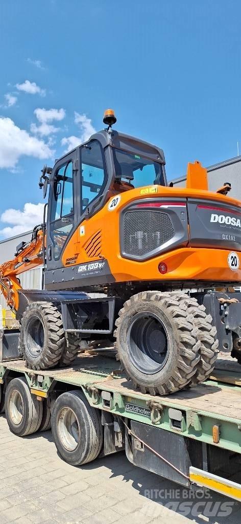 Doosan DX 100 W-7  휠 굴삭기