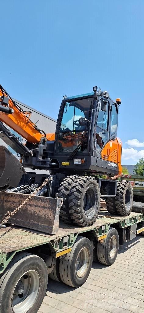 Doosan DX 100 W-7  휠 굴삭기