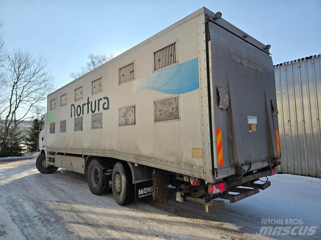 Scania G440 가축 운반용 트럭