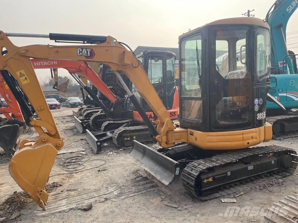 CAT 303.5 E CR 대형 굴삭기 29톤 이상