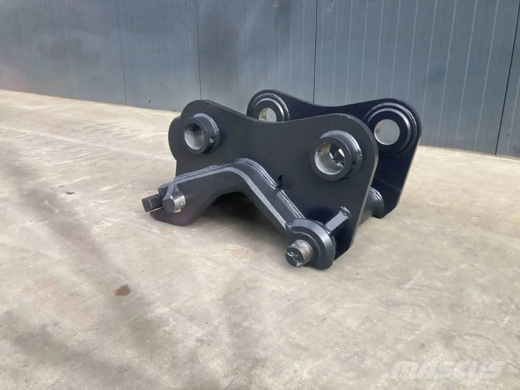  Smitma CW40 - PC210 퀵 커넥터