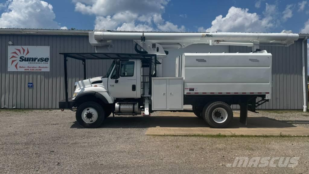 Altec LRV55 트럭 탑재 고소작업대