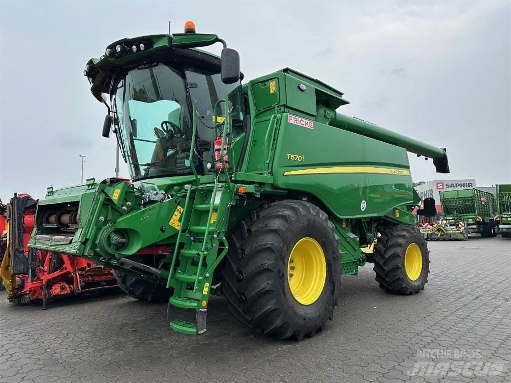 John Deere T 670 i 콤바인 수확기