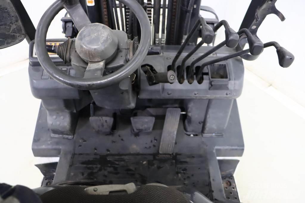 Nissan U1D2A20LQ LPG 지게차