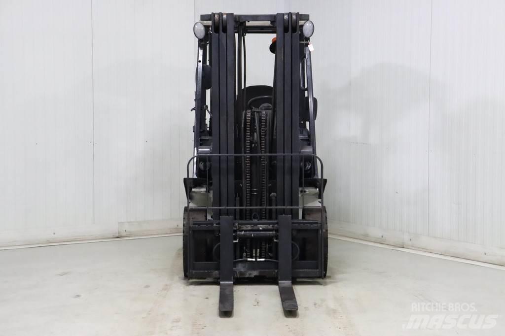 Nissan U1D2A20LQ LPG 지게차