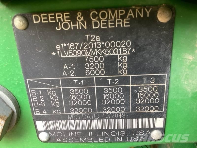 John Deere 5090M 트랙터