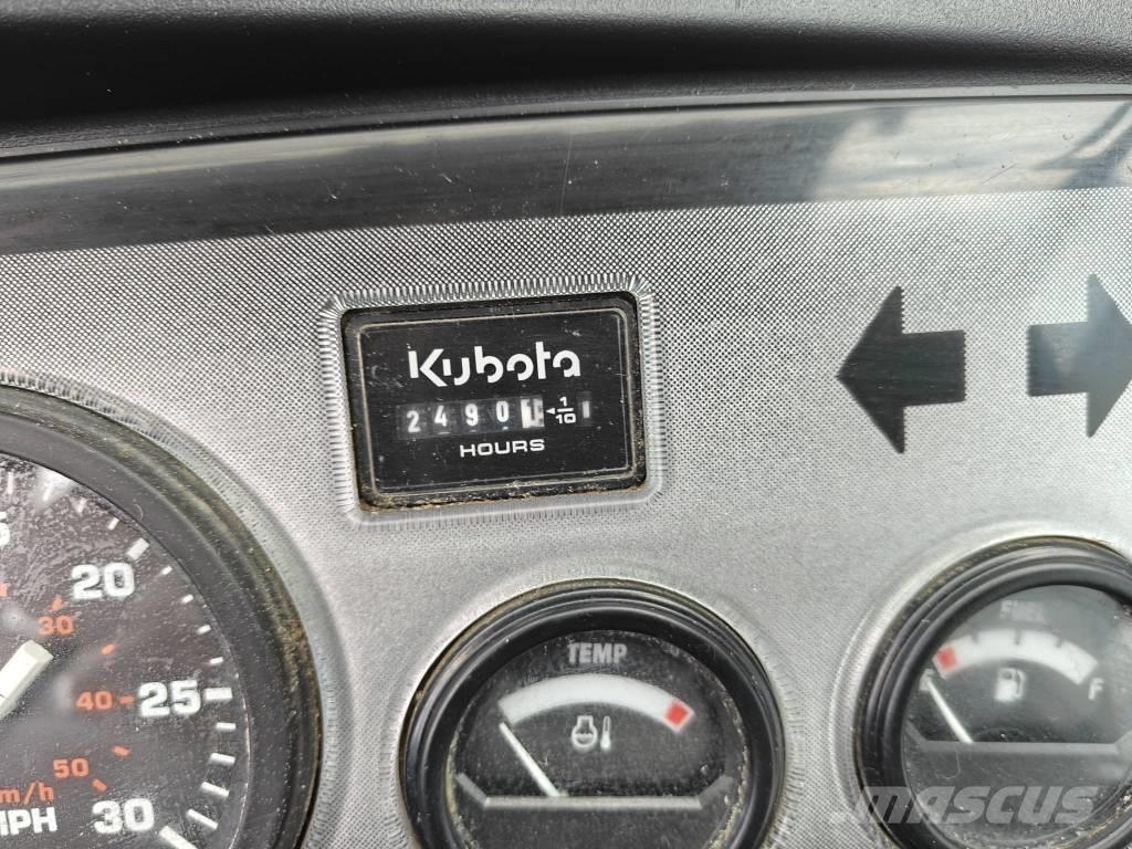 Kubota RTV900-4X4 토양관리 장비 - 기타